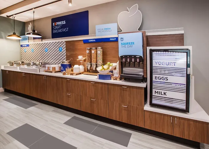 Holiday Inn Express Hotel & Suites Vacaville By Ihg